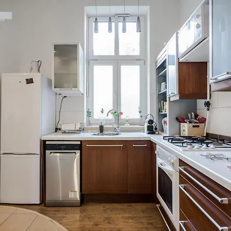 Bpr Woodland Design With A/c Апартаменты